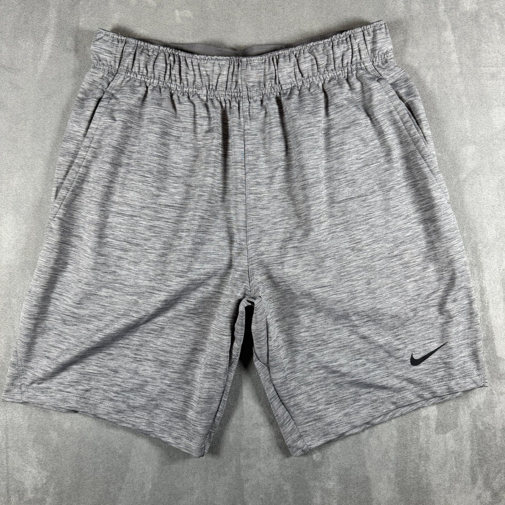 Nike Dri-FIT Mens Medium Gray Heather Training Shorts 9" Inseam